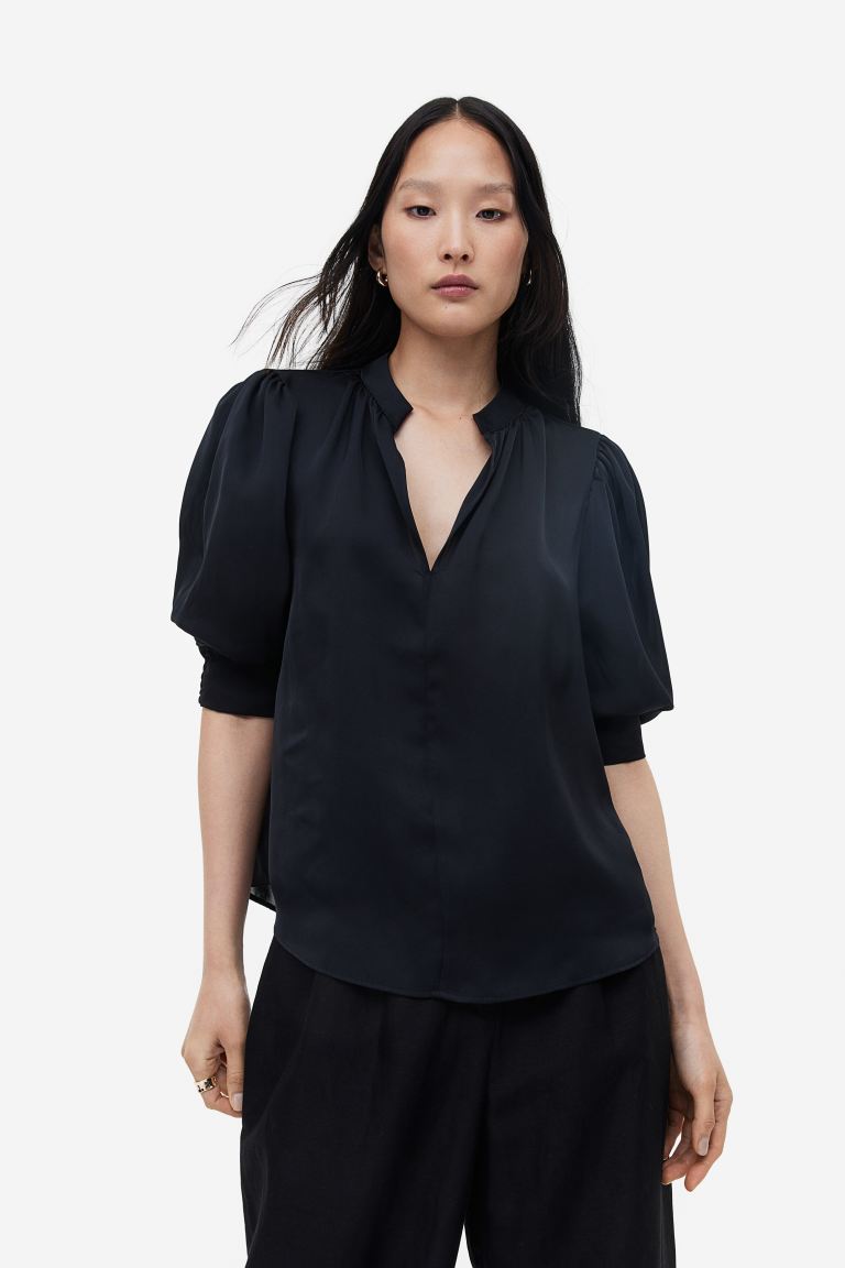 Stand-up collar blouse